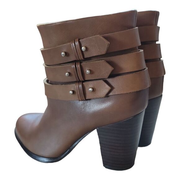 Ella's Moss Brown Leather Boots with Straps size 7.5 - Picture 2 of 5